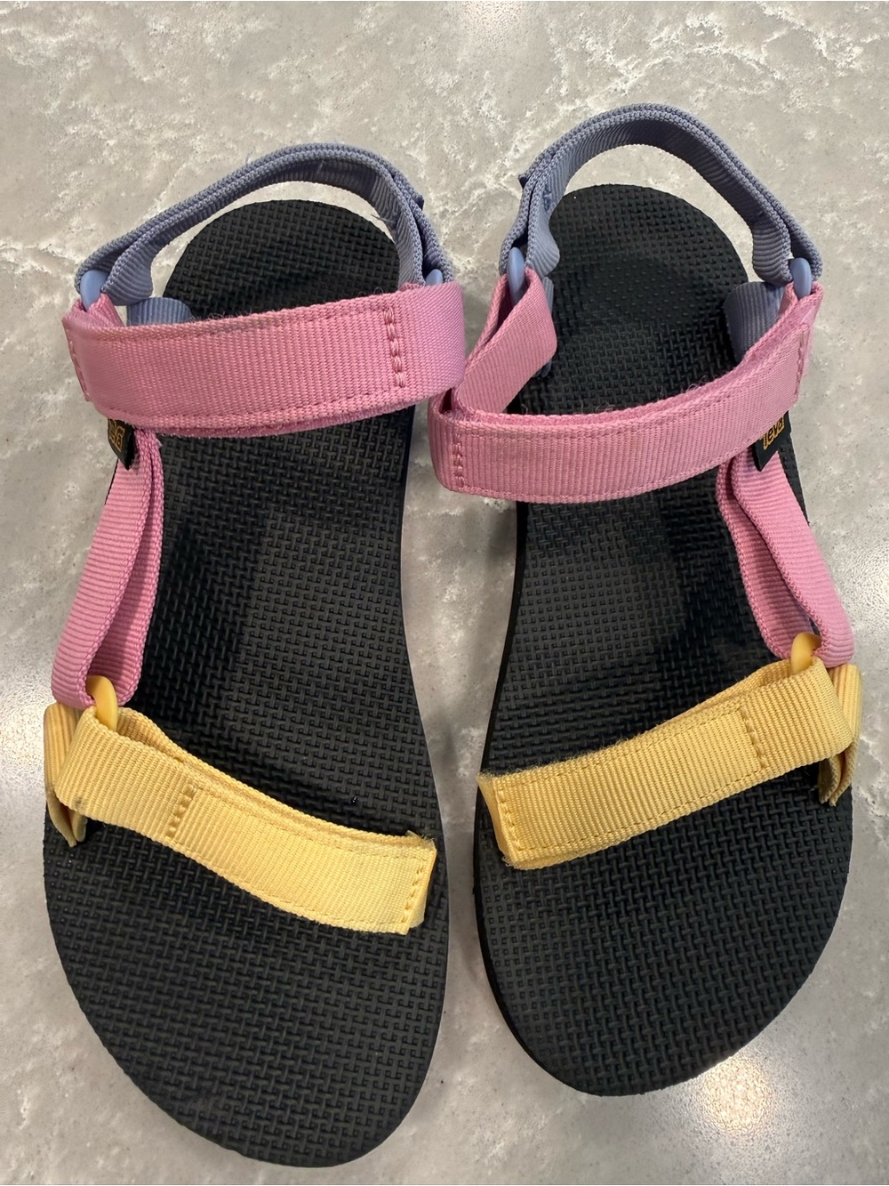 Teva Original Universal Sandals Girl’s 3 Pink Yellow Blue Repreve Sport